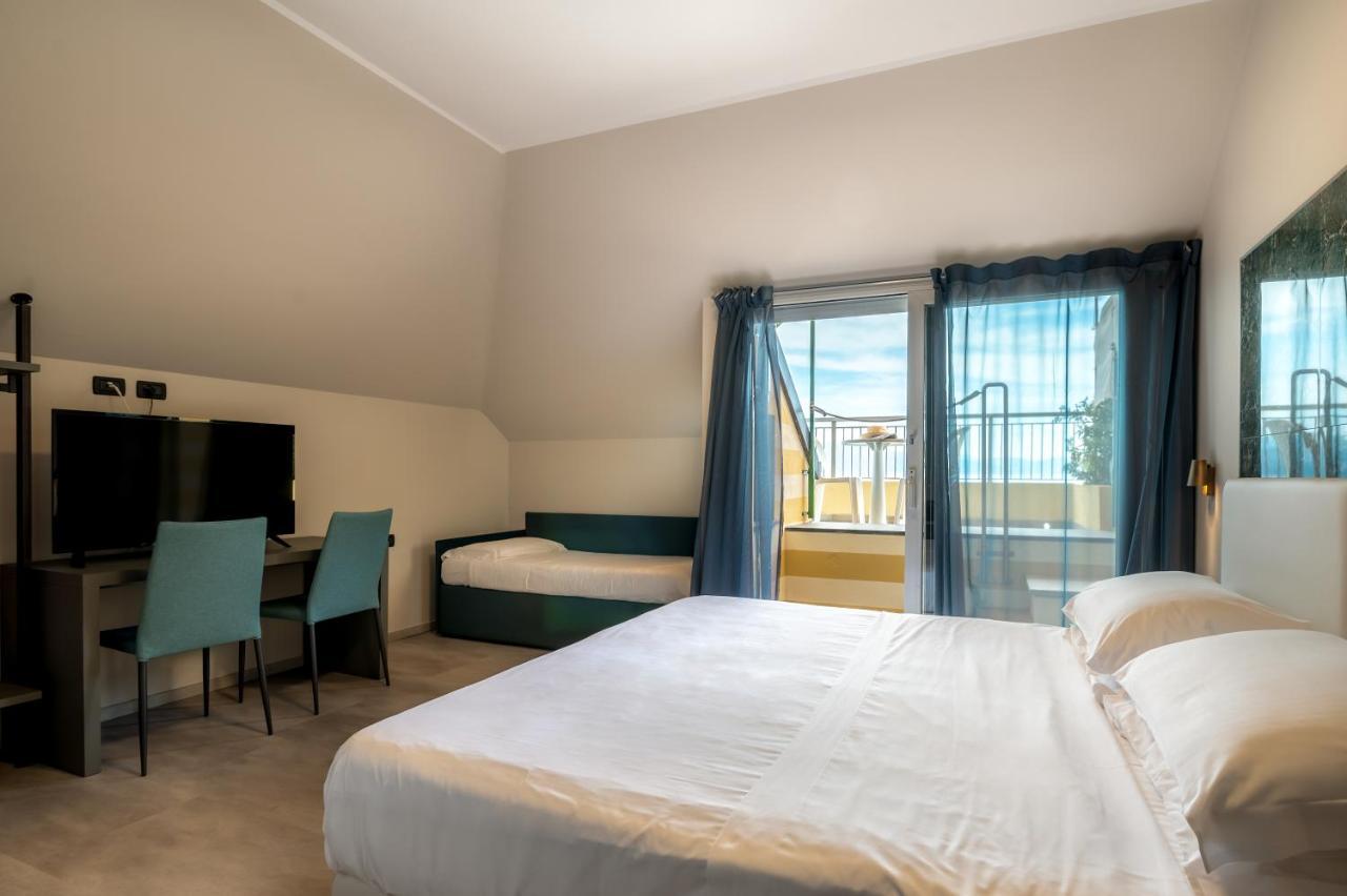 Best Western Regina Elena Санта-Маргерита-Лигуре Экстерьер фото